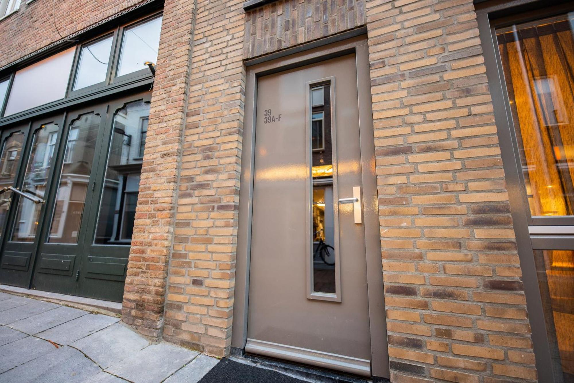 Charming 60M2 One-Bedroom Apartment - We39B Tiel Exterior photo